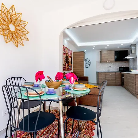 Parque Tropical Sea & Sun Retreat Daire Arona (Tenerife)